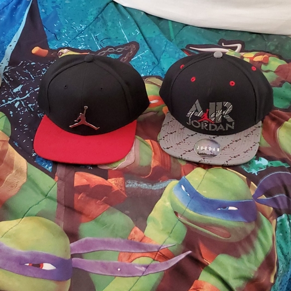Snap backs - Picture 3 of 8